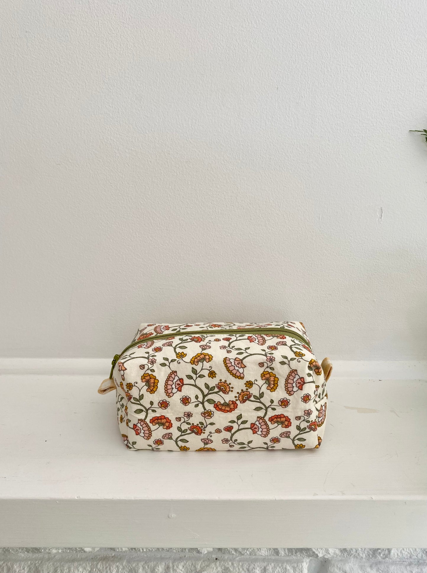 100% Cotton Floral Makeup Pouch