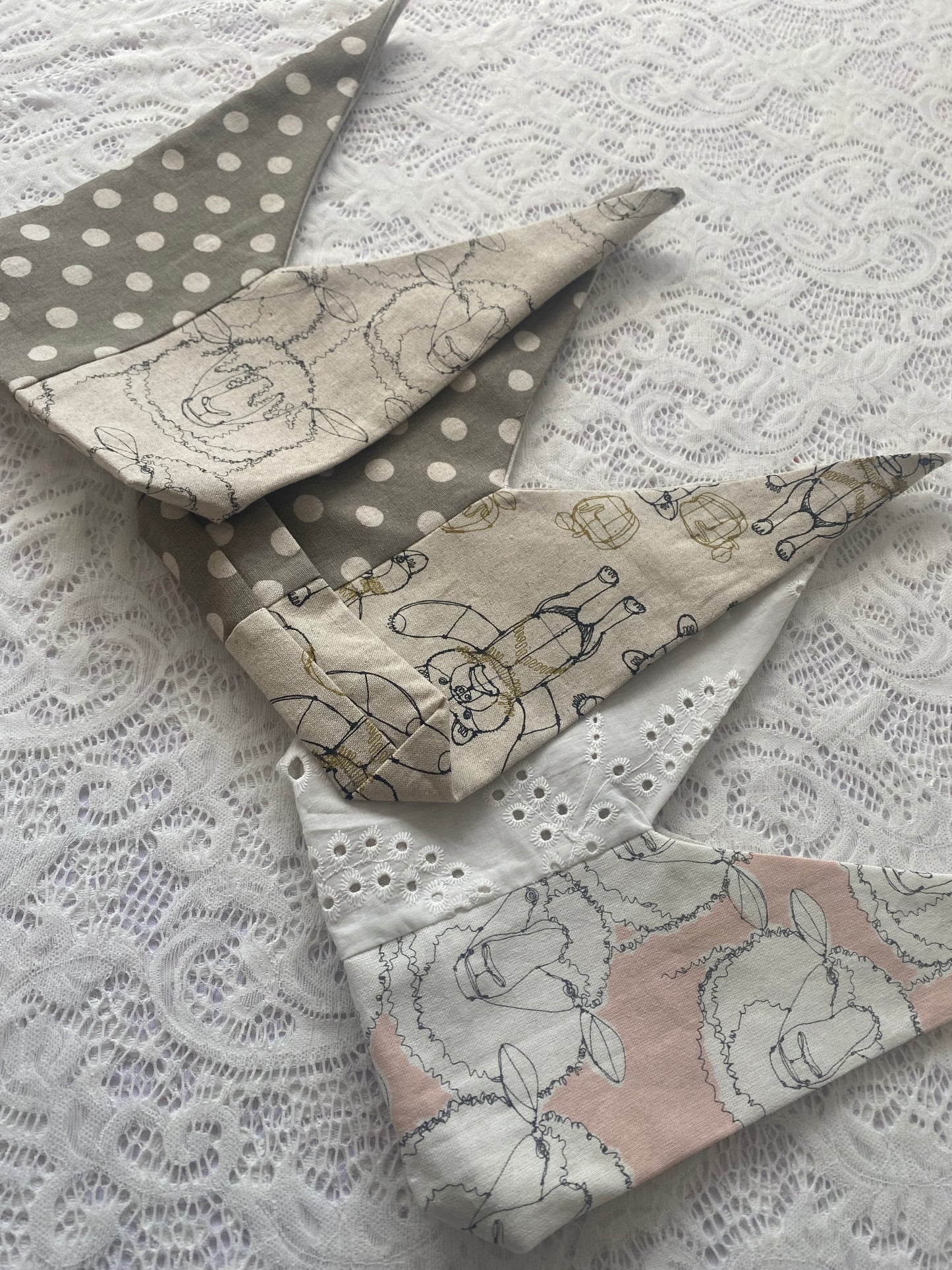 Japanese Style Mini Obento Bag (Pink Sheep & White)