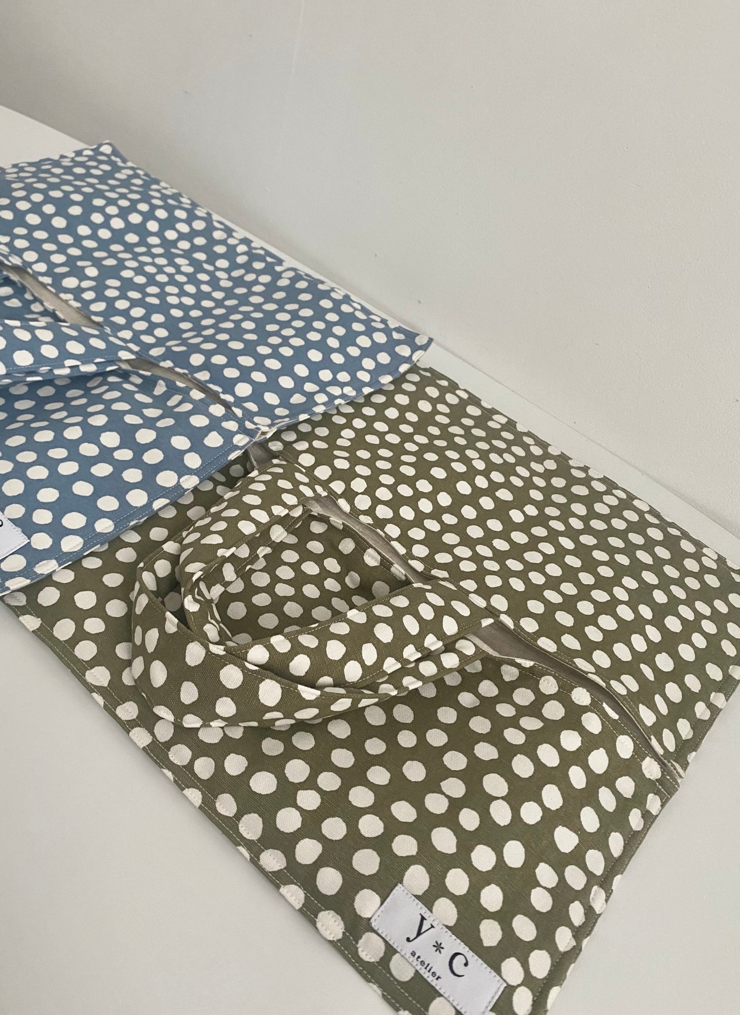 Pie Carrier Tote Bag Dusty blue