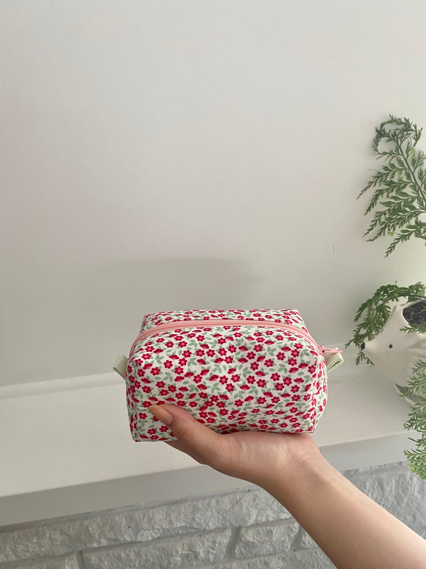 100% Cotton Tiny Floral Makeup Pouch