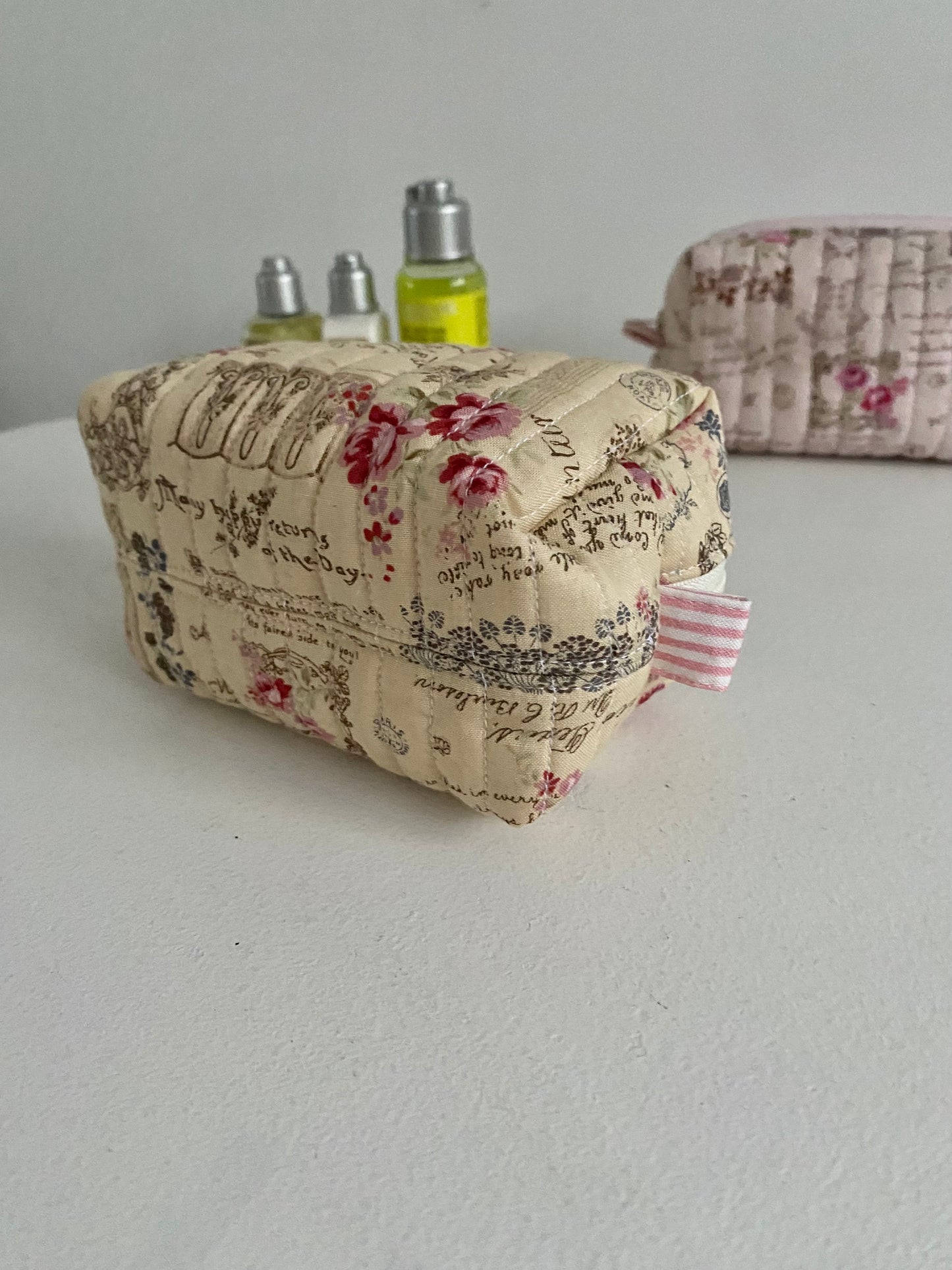 Cream yellow vintage style floral makeup pouch(small)