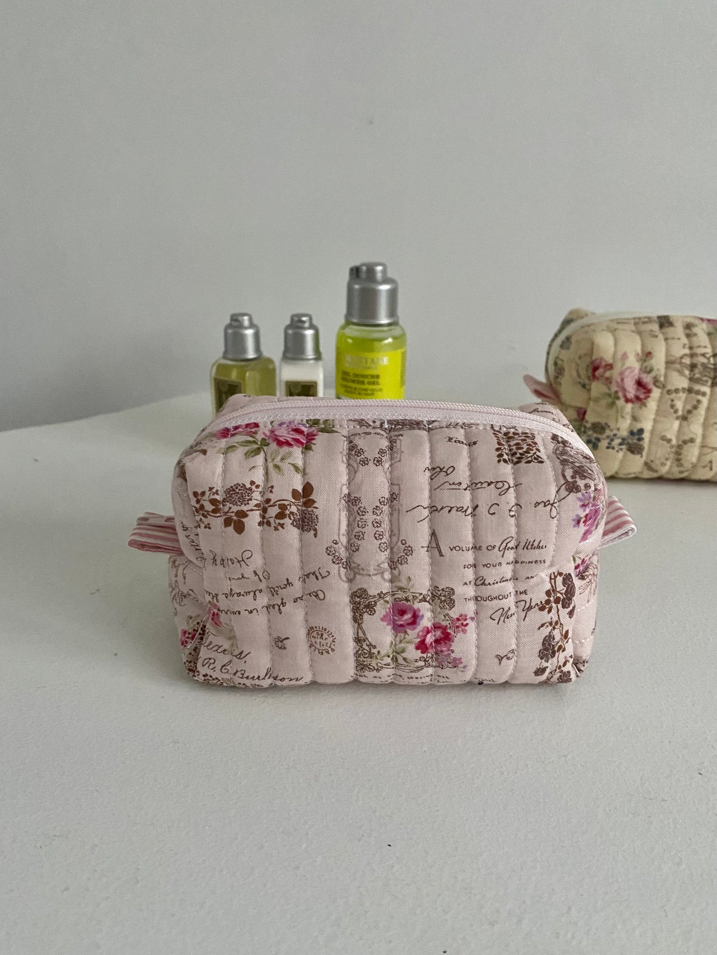 Pink vintage style floral makeup pouch(small)