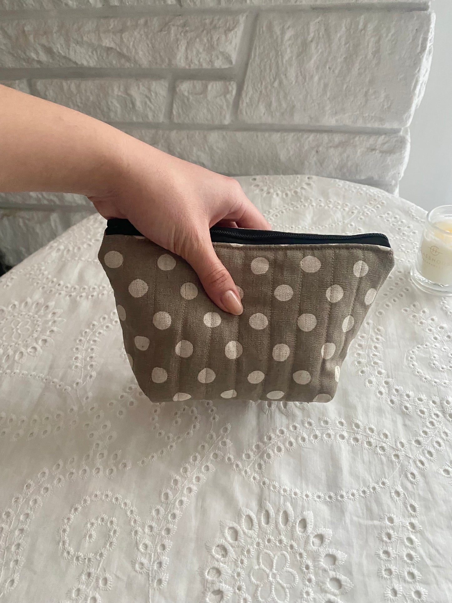 Polka Dot makeup pouch(olive)