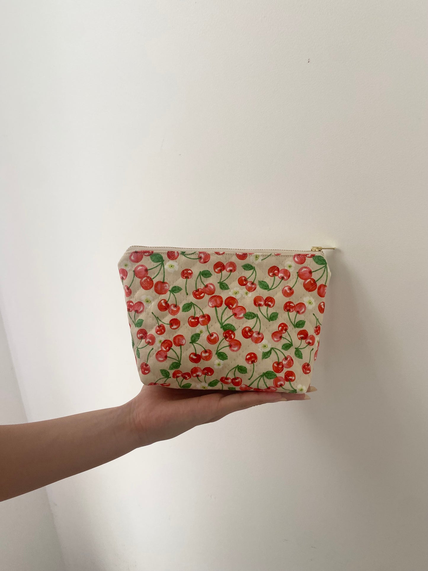 Cherry makeup pouch(small)