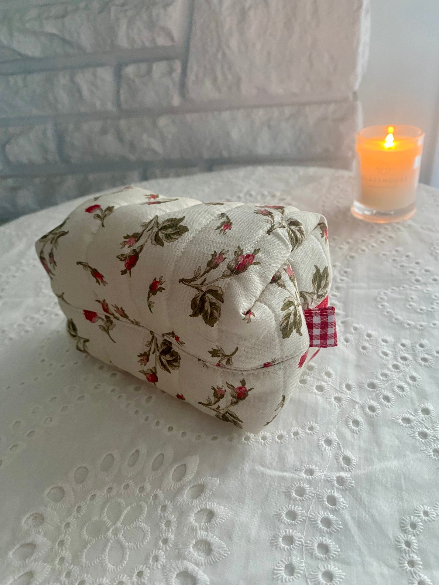 Quilted Rosebud Makeup Pouch (small)