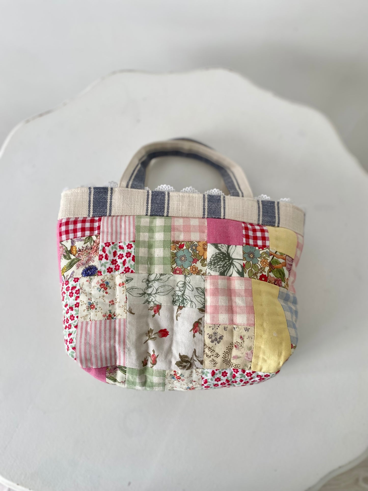 Mini Tote Bag with quilted patchwork lining