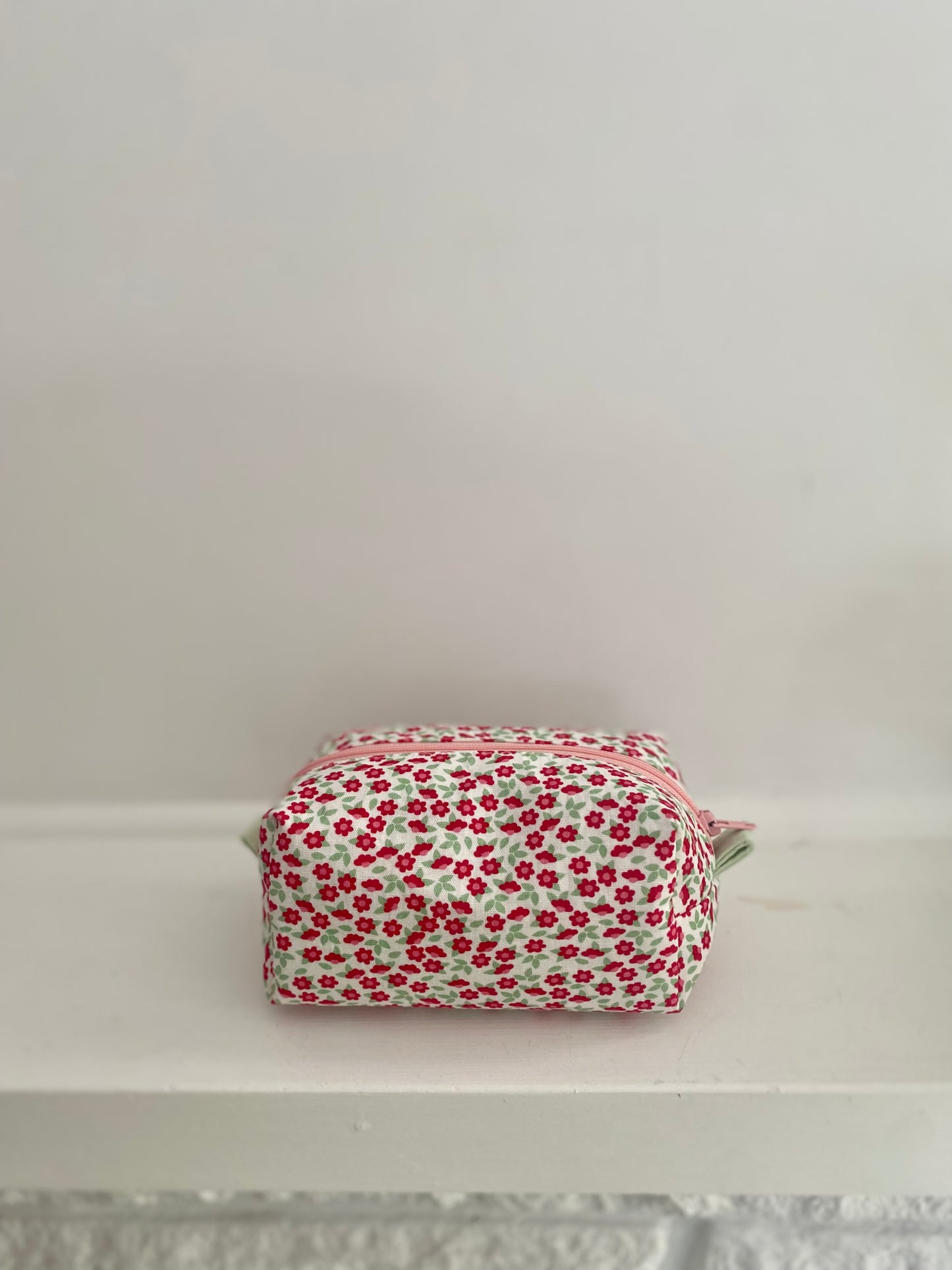 100% Cotton Tiny Floral Makeup Pouch