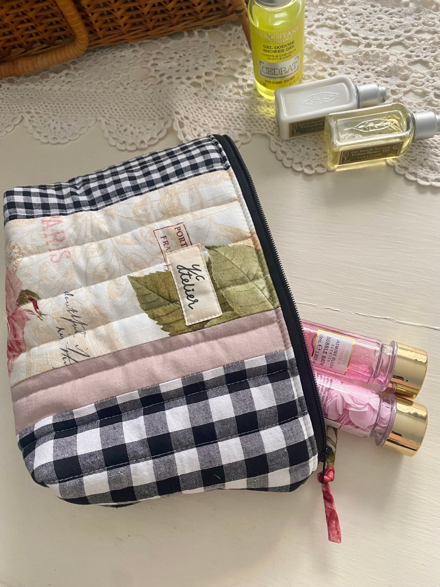 Patchwork pouch - black/white check & Paris