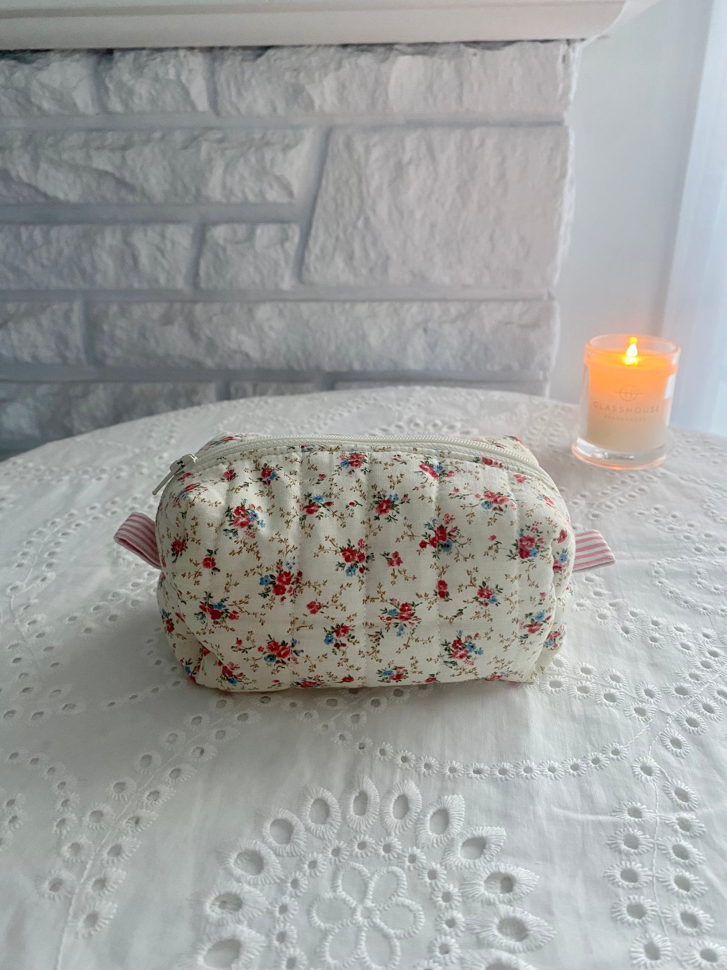 Quilted Tiny floral Makeup Pouch (small)