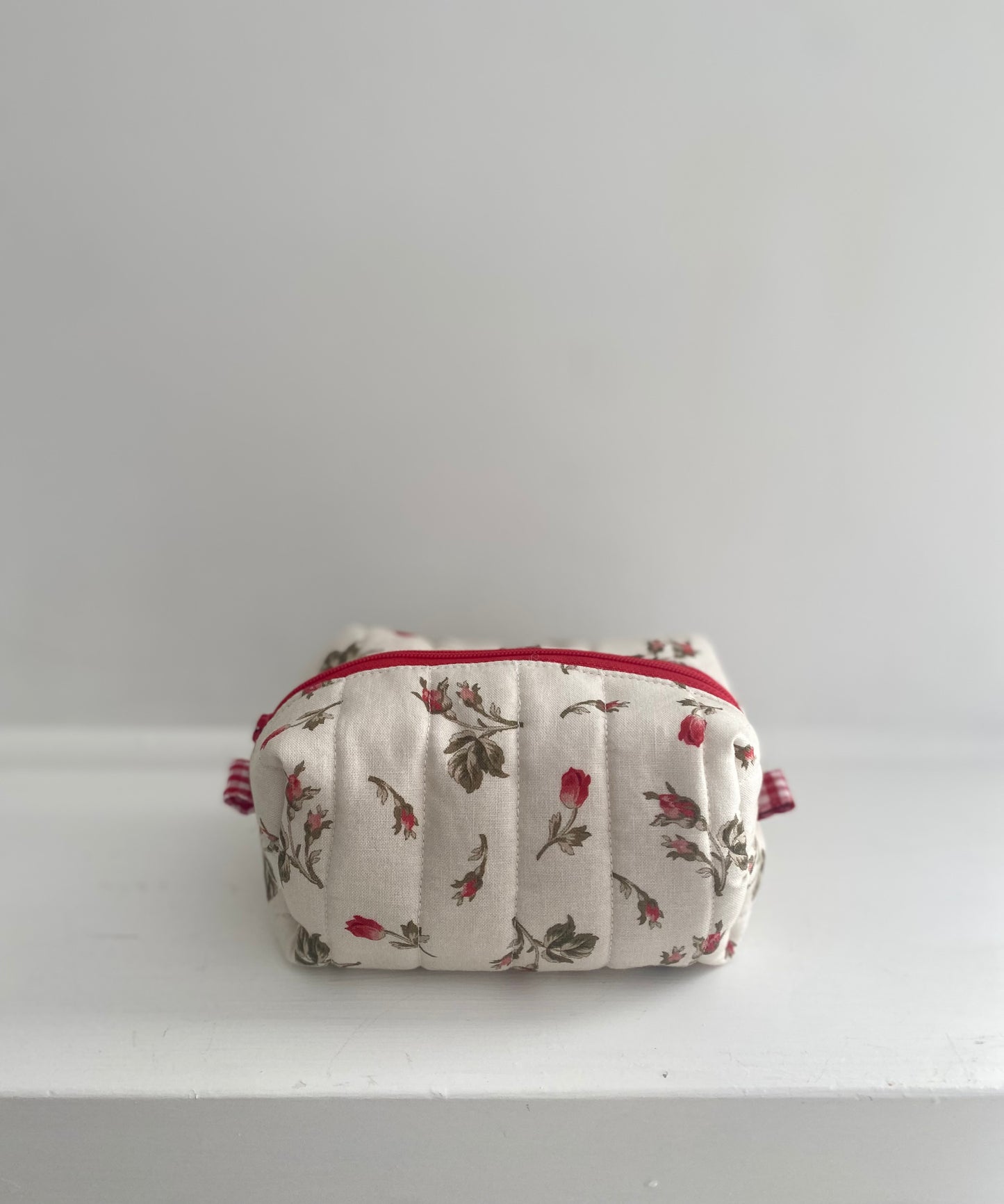 Quilted Rosebud Makeup Pouch (small)