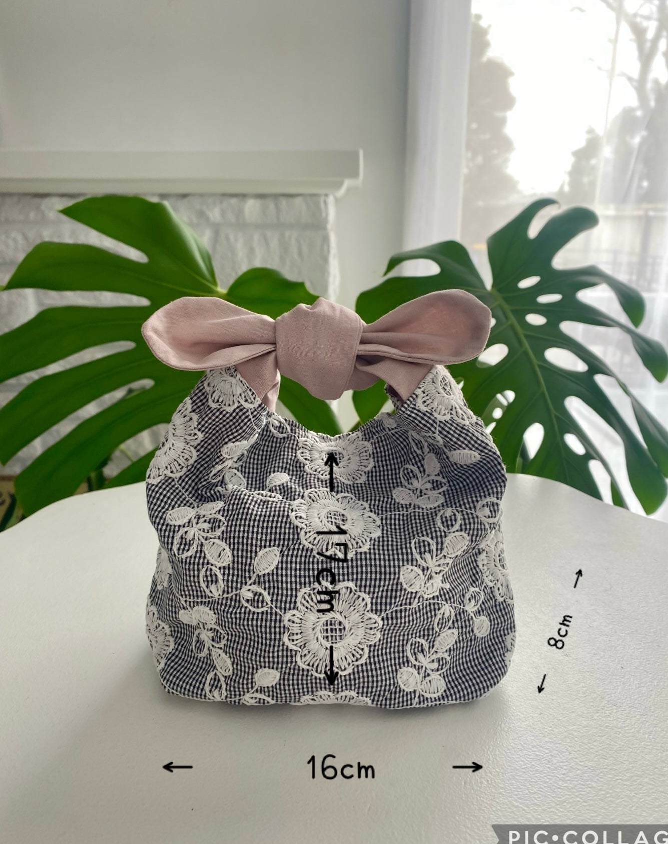 Floral Embroidered Pink Ribbon Lunch Bag