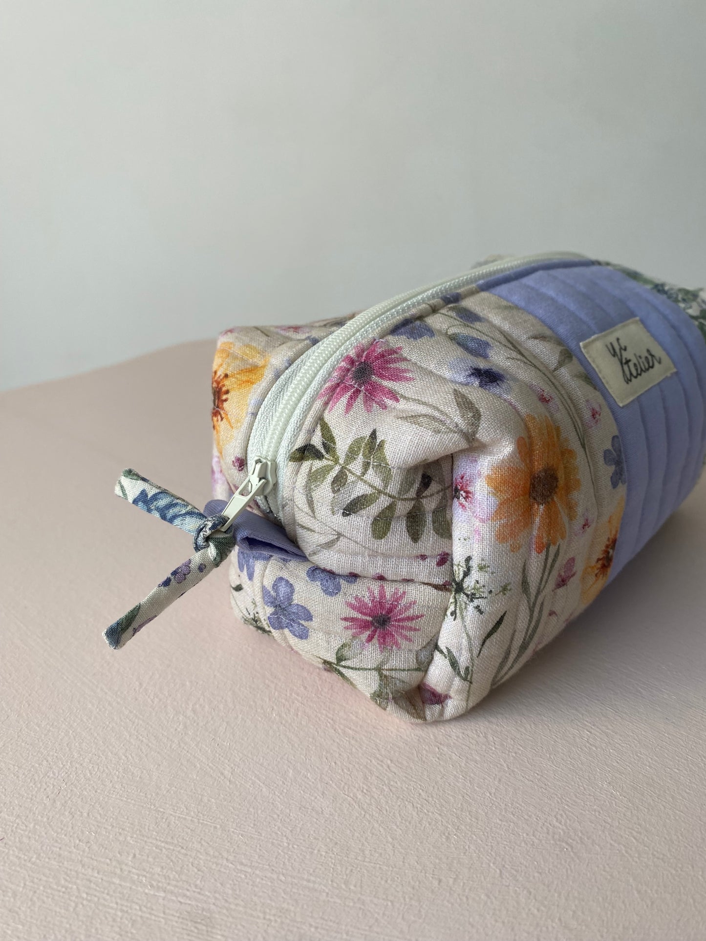 Medium Zipper Pouch – Floral Patchwork
