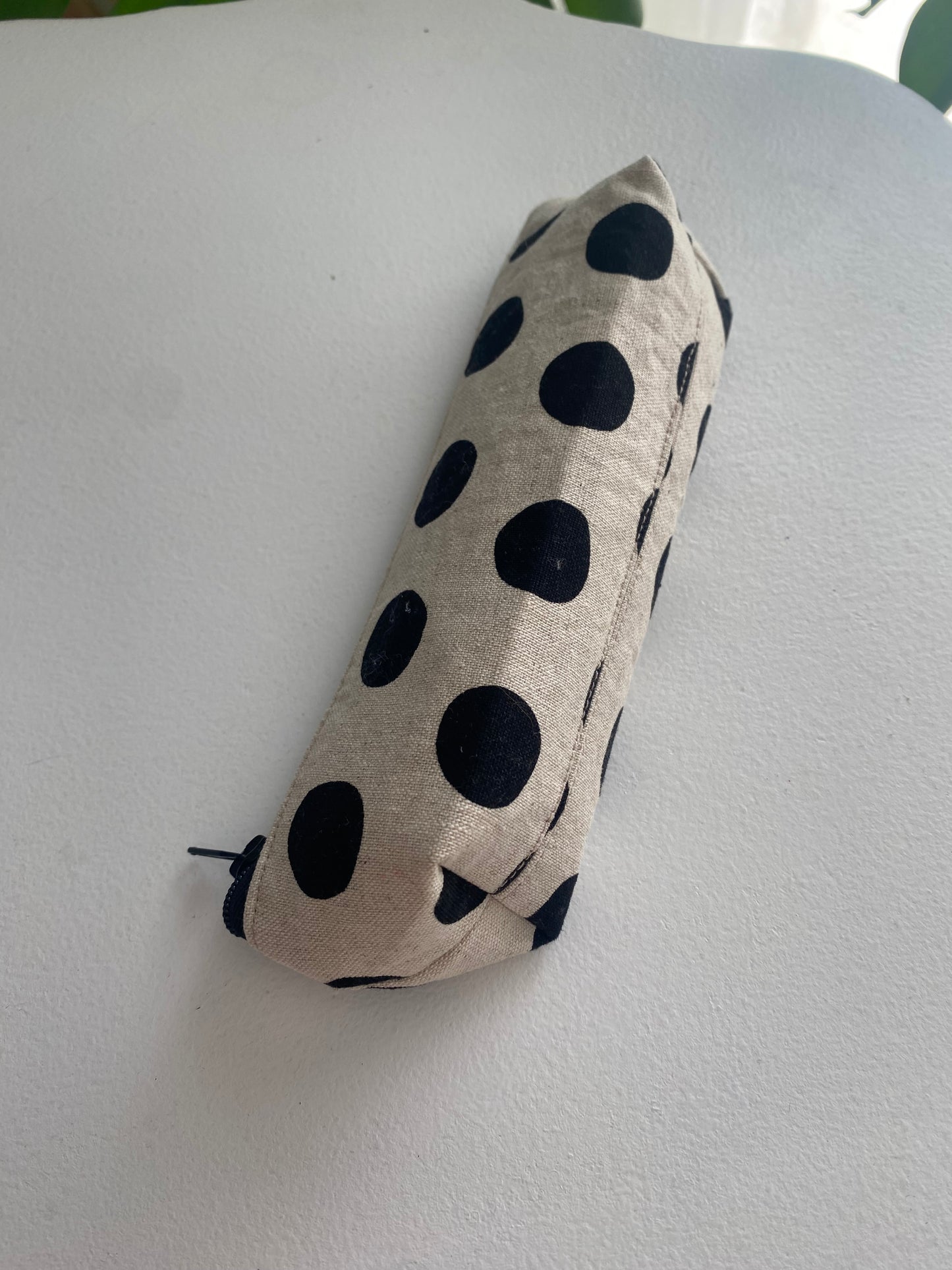 Cotton/Linen Polka Dot Pencil Case( Natural )