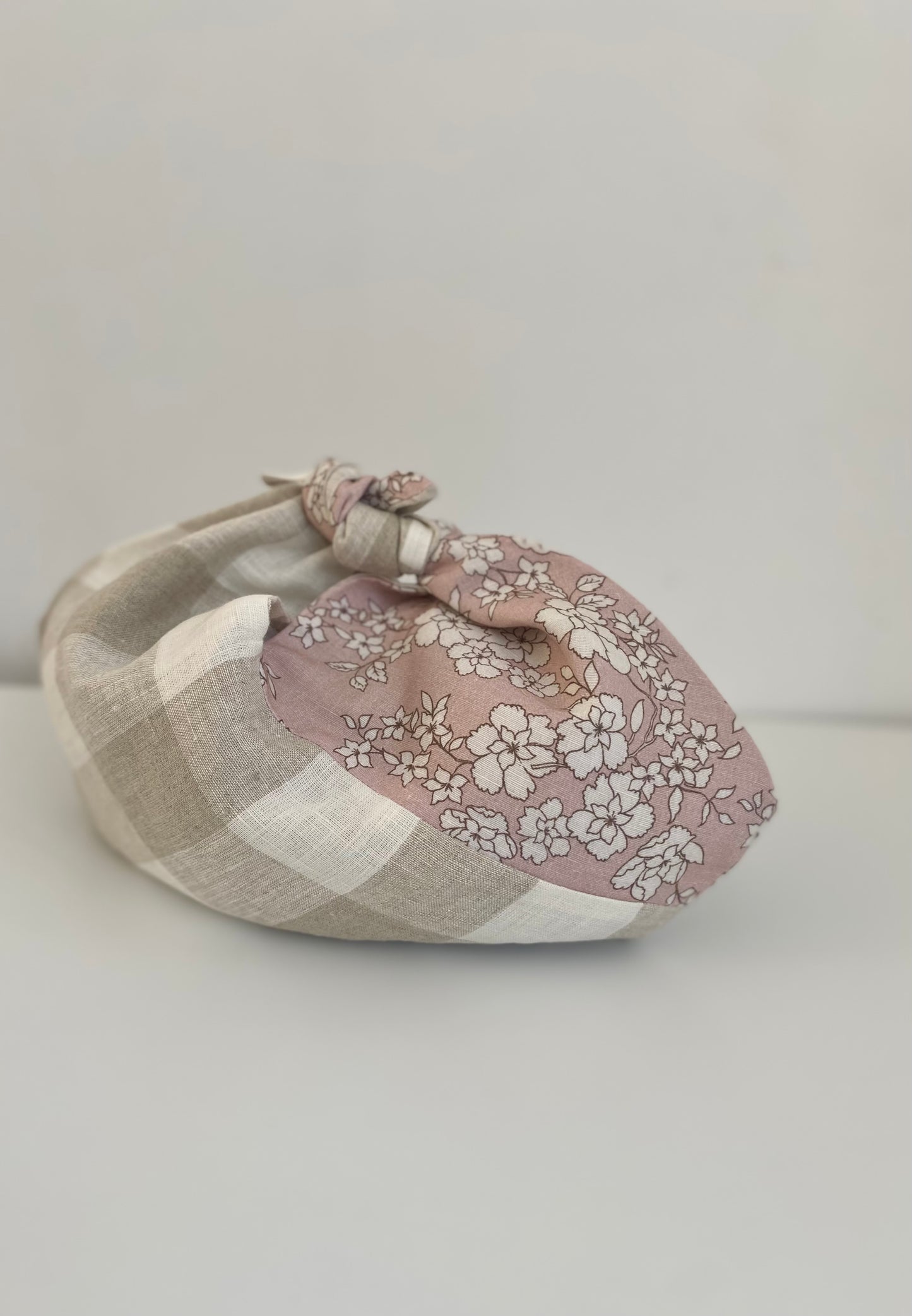 Linen Azuma Bag with lining Floral Pattern in Dusty Pink & Natural Check